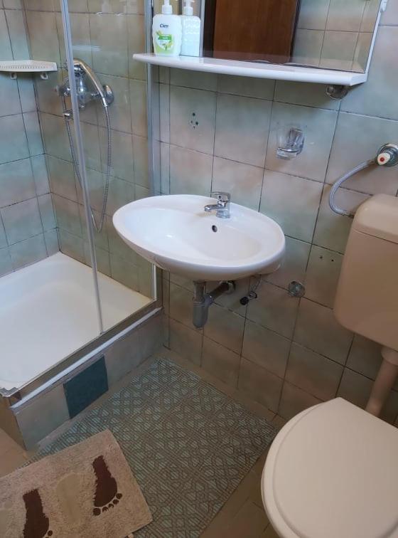Apartmani Svitlana Sukošan Εξωτερικό φωτογραφία
