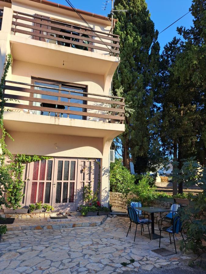 Apartmani Svitlana Sukošan Εξωτερικό φωτογραφία